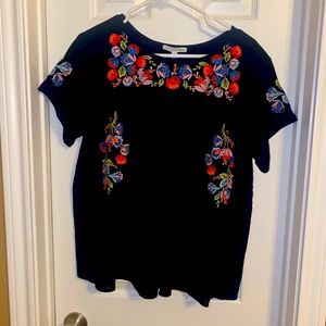 Boutique embroidered shirt